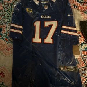 Josh Allen captains jersey XXL Nike